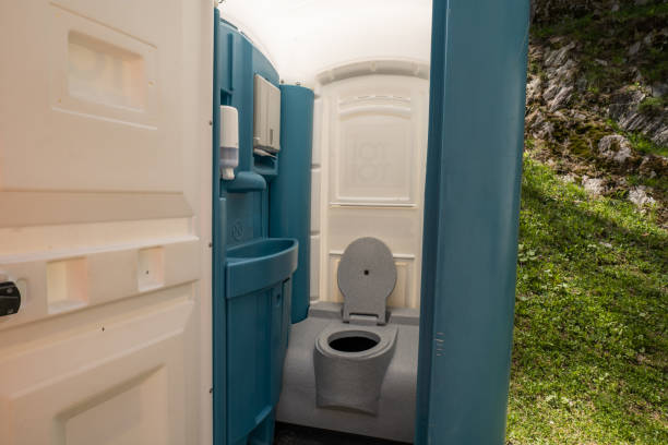 Best Affordable portable toilet rental  in Lansing, KS